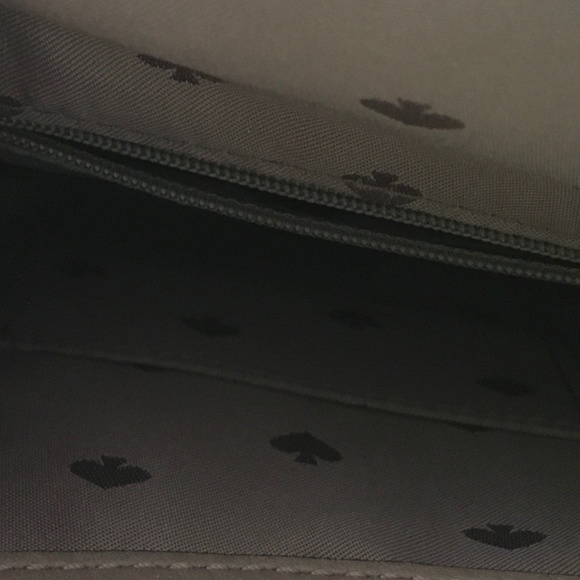 Classic kate spade multi-compartment medium bag - Picture 4 of 4